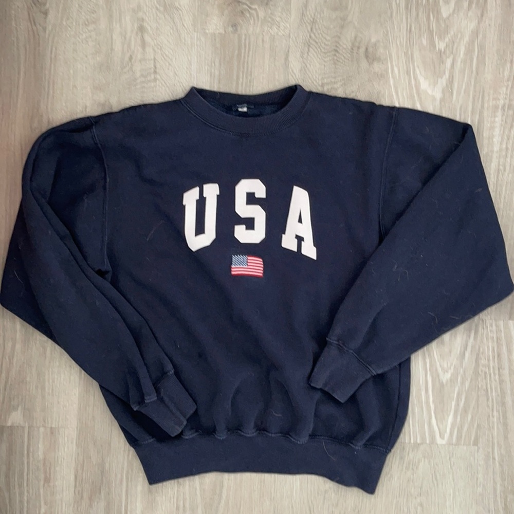 USA brandy Melville crew neck